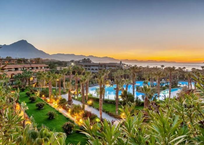 Hotel Acacia Resort