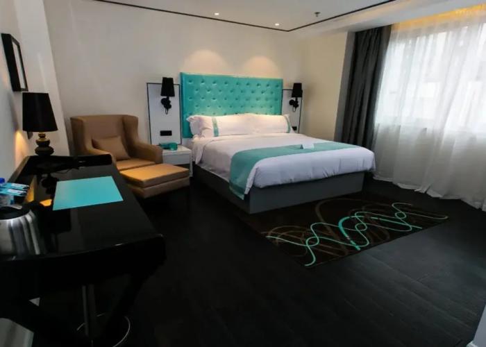 Xana Lite Chengdu Chunxi Road Yanshikou Branch