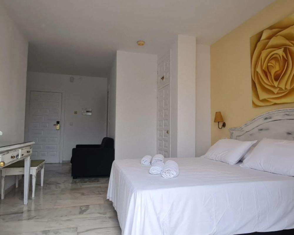фото Hotel Playamaro