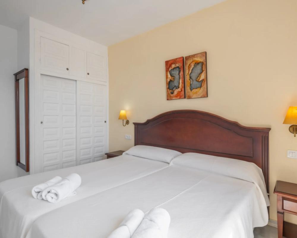 фото Hotel Playamaro