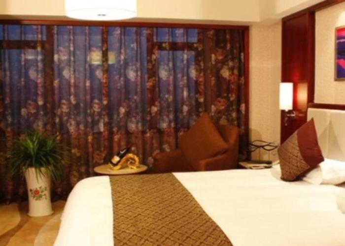 Yudeshui Hotel