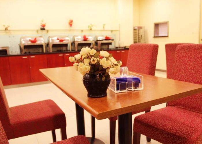 Hanting Express Xinchang Dafosi Hotel
