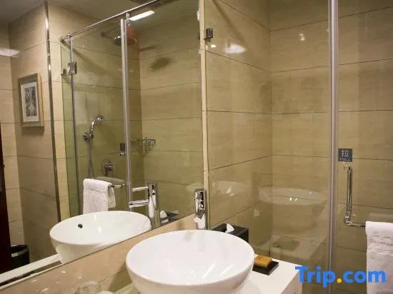 Howard Johnson by Wyndham Business Club Hotel Shaoxing