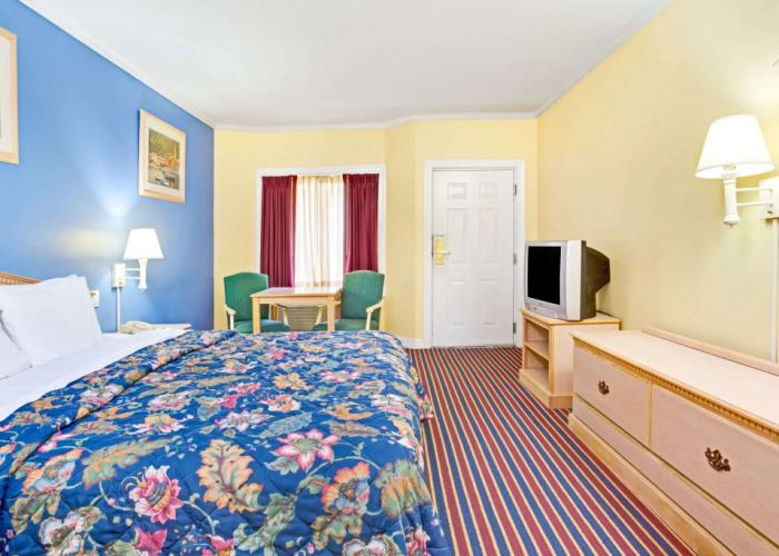Howard Johnson Hotel Tongfang Plaza Zhuji