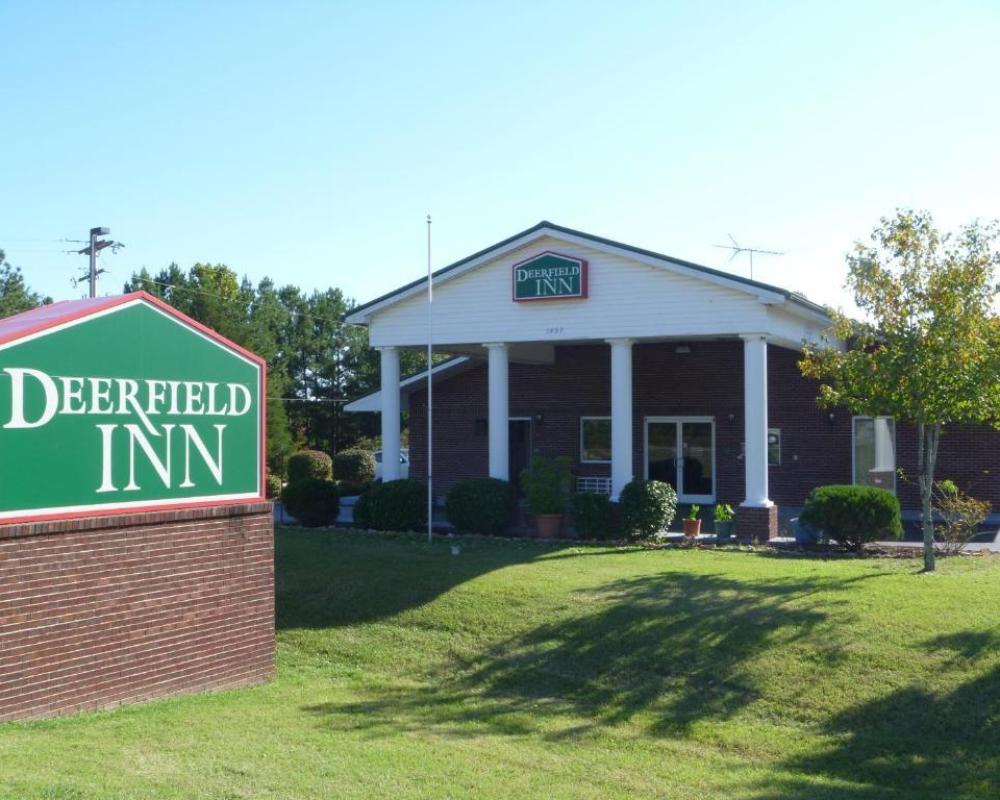 Deerfield Inn & Suites