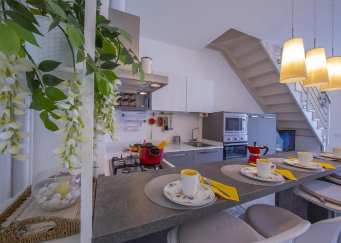 Como Lake Modern apartment Ulivi