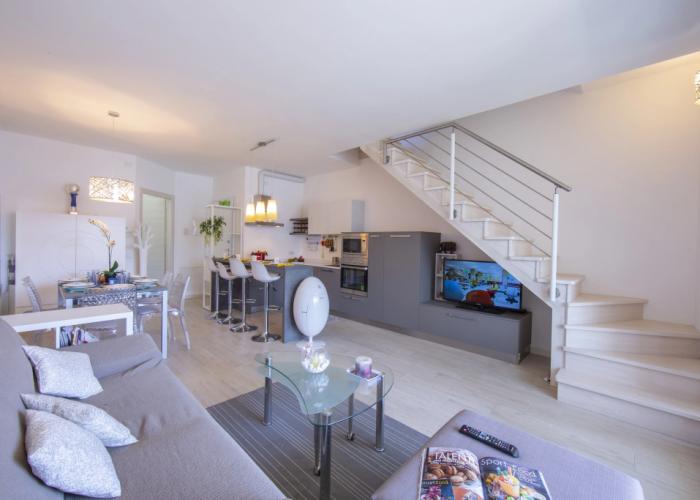Como Lake Modern apartment Ulivi
