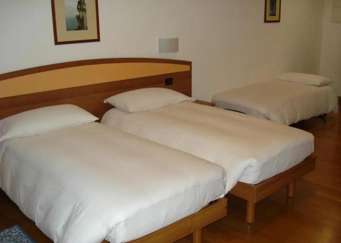 Hotel Lario