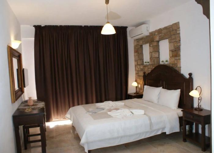 Marilena Apartments
