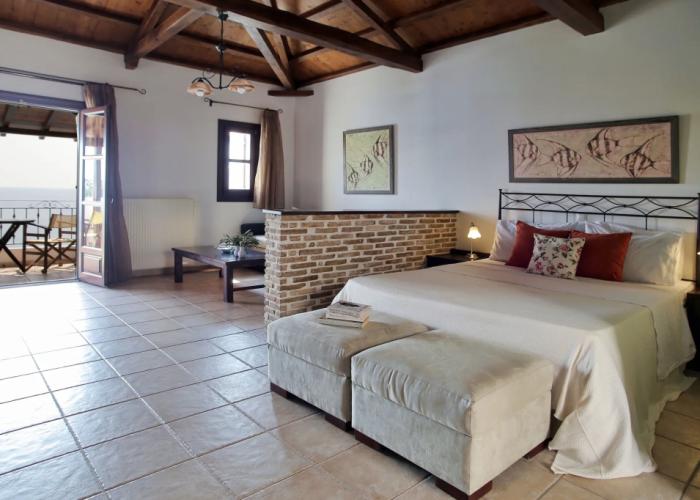 Yalis Hotel