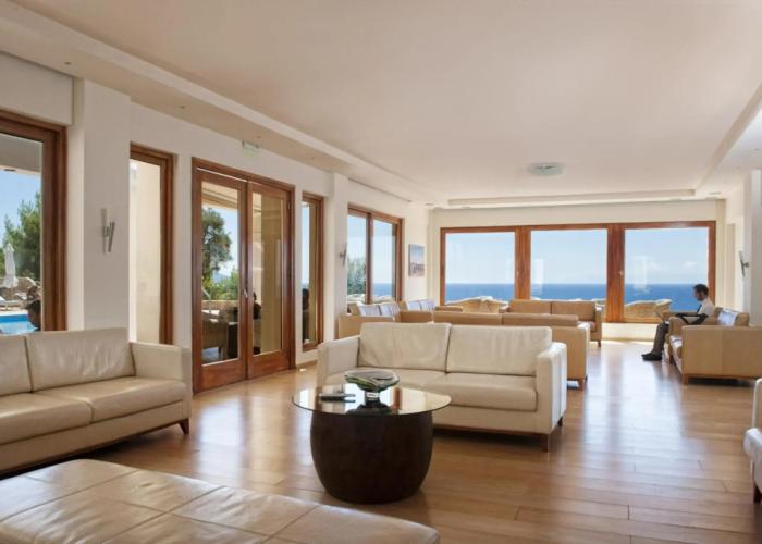 Alonissos Beach Bungalows & Suites Hotel