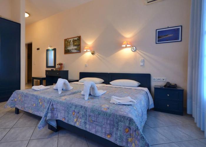 Agnanti Hotel