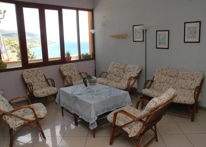 Agnanti Hotel