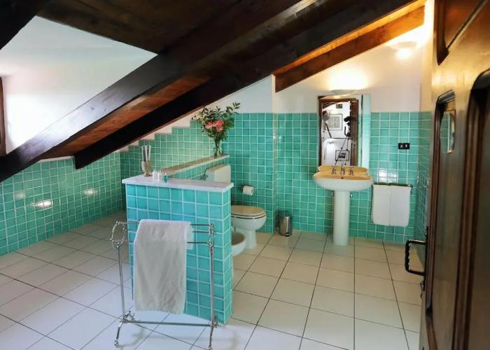 Giarvino Guest House