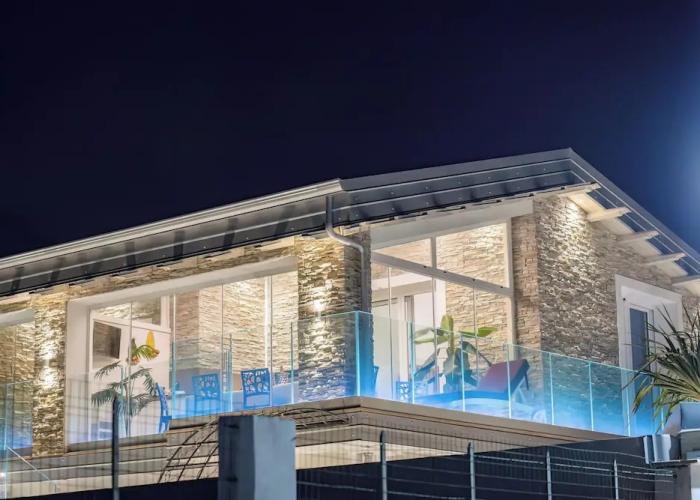 Étoiles Luxury Guest House Resort