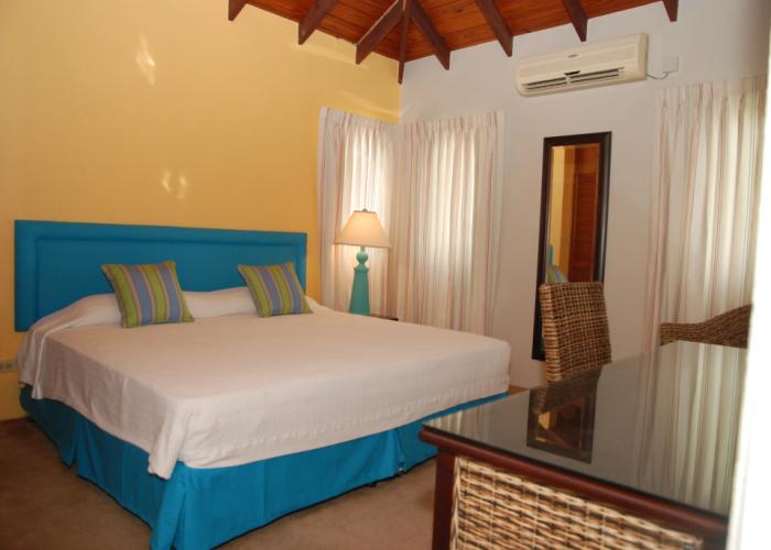 Coconut Court Beach Hotel