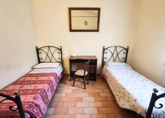 Farmhouse in Giano Dell'umbria with Hot Tub, Swimming Pool