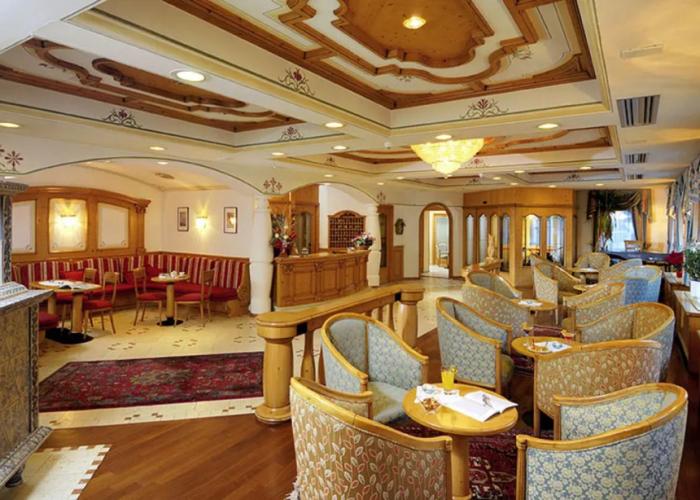 Hotel Ravelli