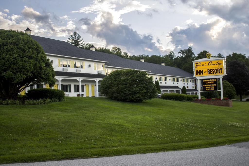 Town and Country Inn & Resort