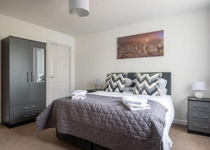 Apartment No 10
