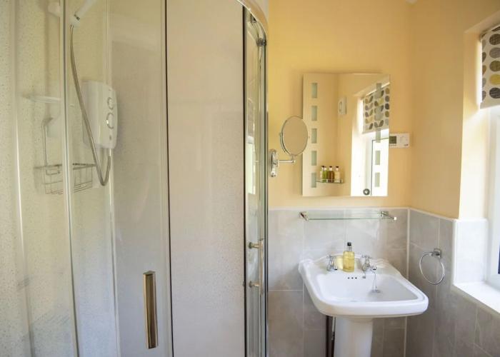 Bridleways Guesthouse & Holiday Homes