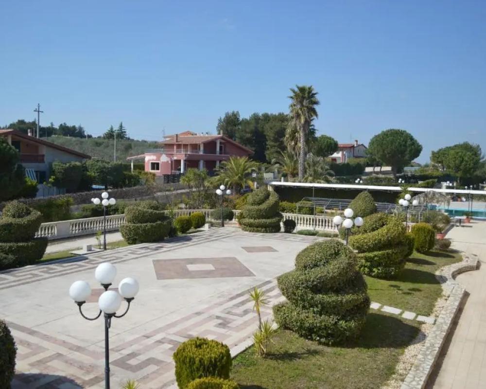 фото Parco Serrone