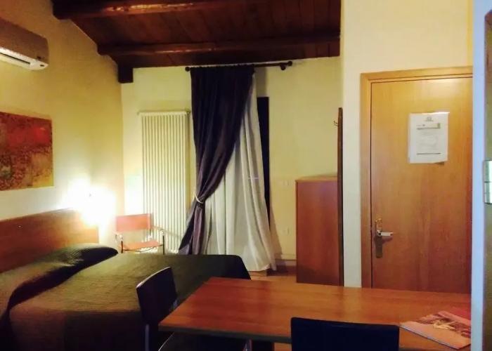 Room Economy