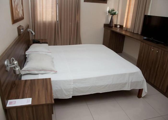 Plaza Suite Hotel