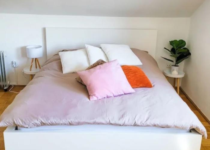 DG Links 40m 2-Zimmer Wohnung