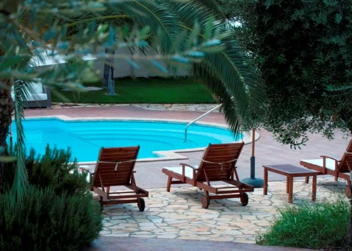 Villa Hermosa Resort