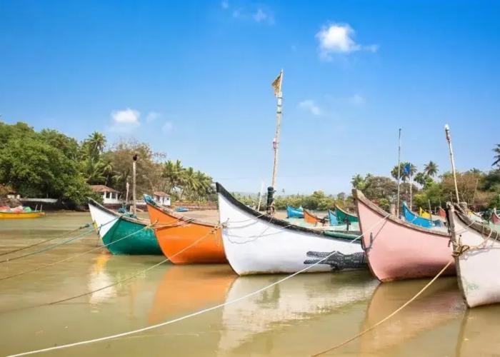 Campal Beach Resort