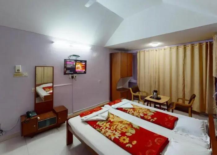Campal Beach Resort