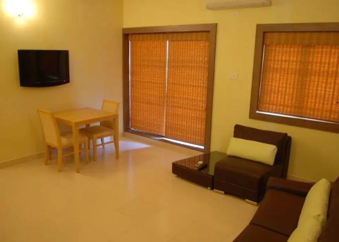 Sandalwood Hotel & Retreat