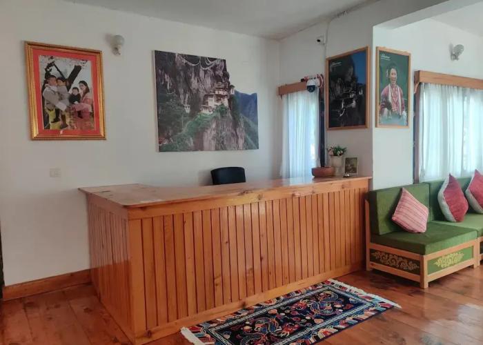 Nirvana Lodge