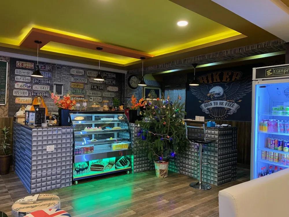 фото Silver Cloud Hotel
