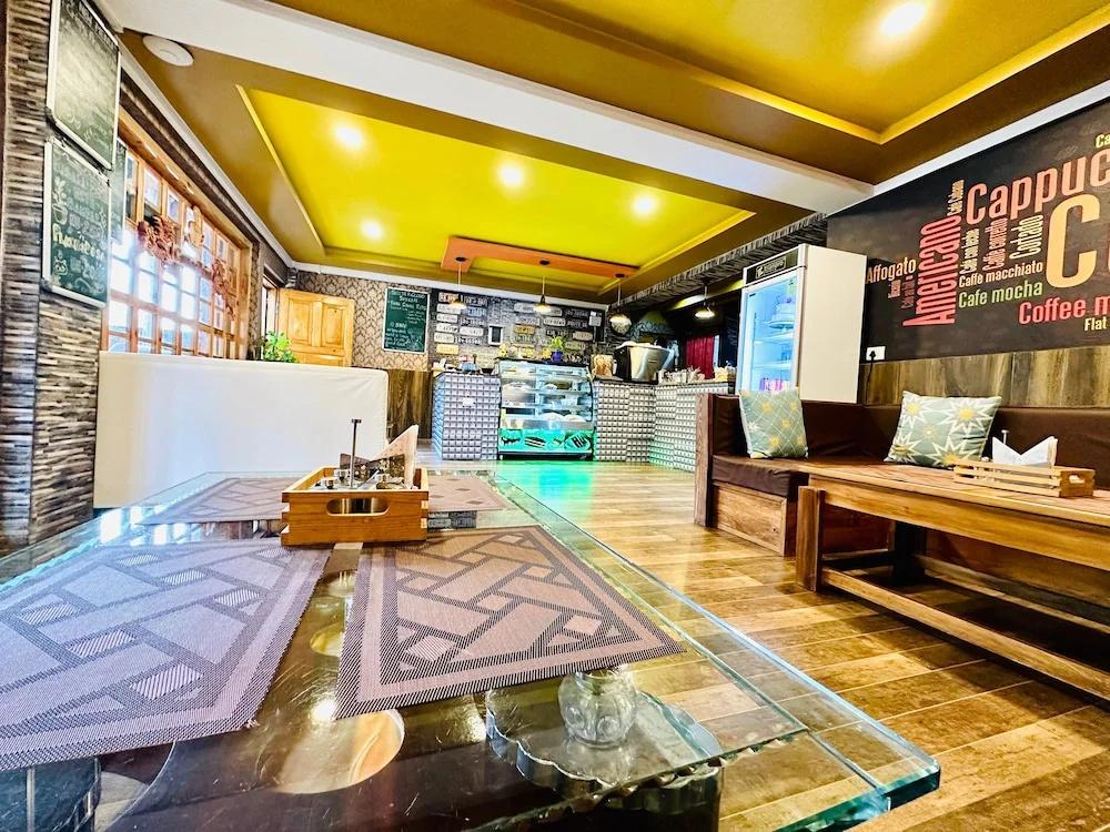 фото Silver Cloud Hotel