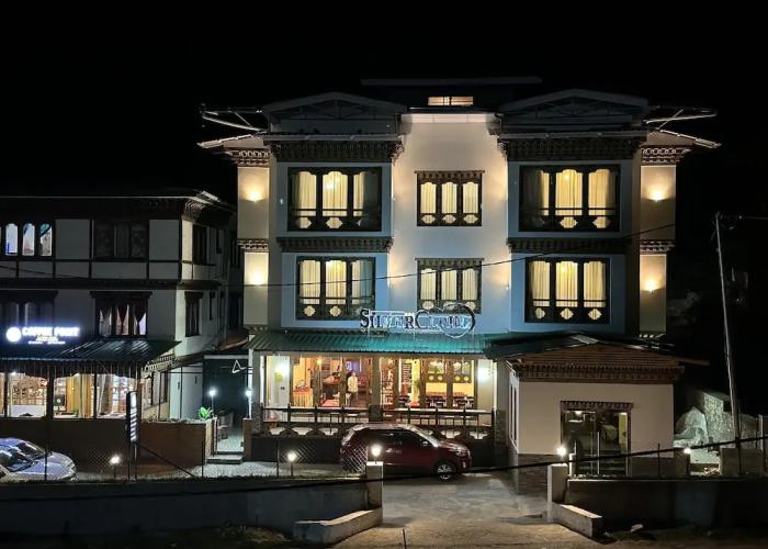 Silver Cloud Hotel