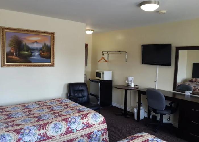 Fox Motor Inn