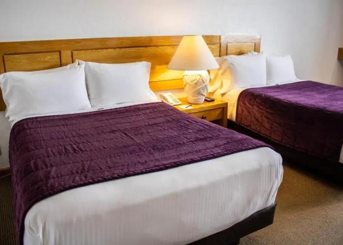 Hotel Cantalagua Inn