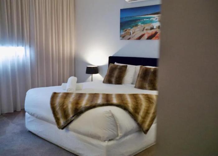 Bay Of Fires Apartments