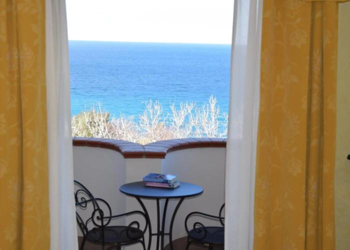 Hotel Tirreno