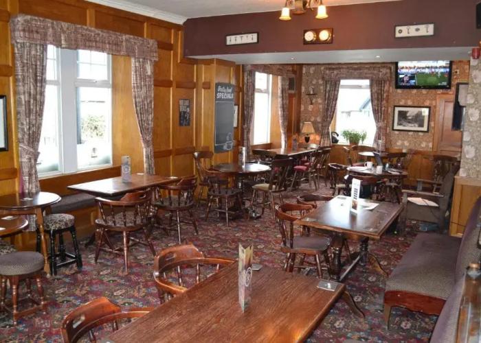 Oak Tree Inn