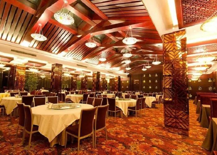 Poly New Jiuzhai Hotel