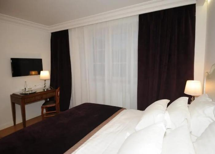 Hôtel Victor Hugo