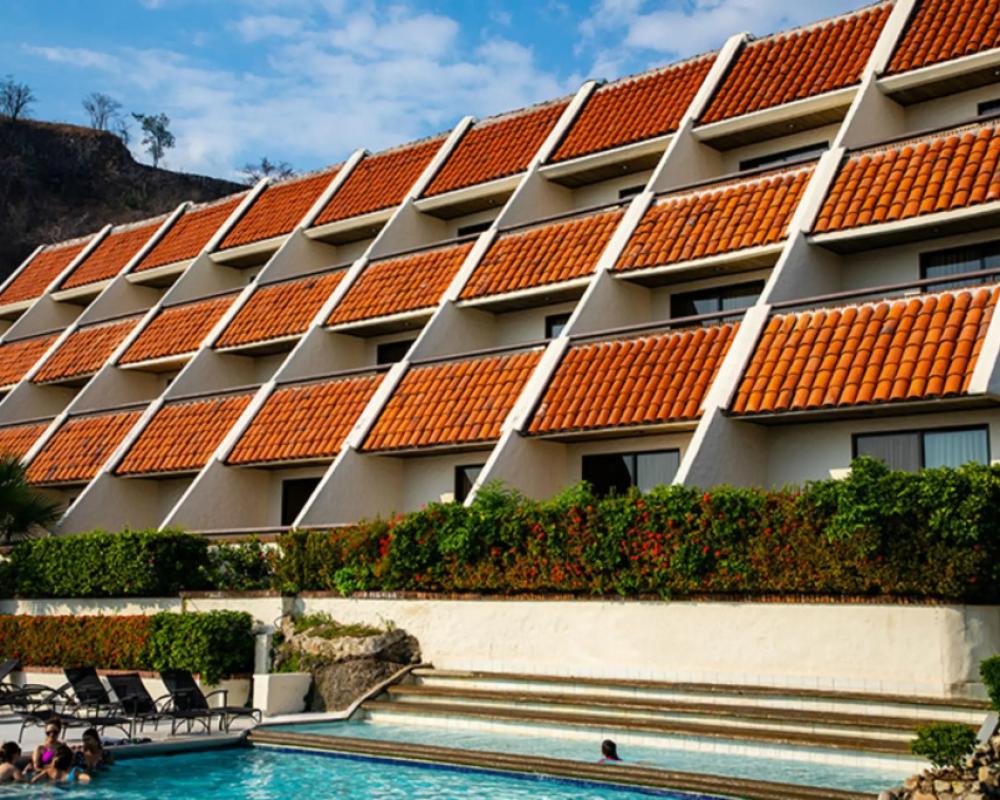 Villas Sol Beach Resort