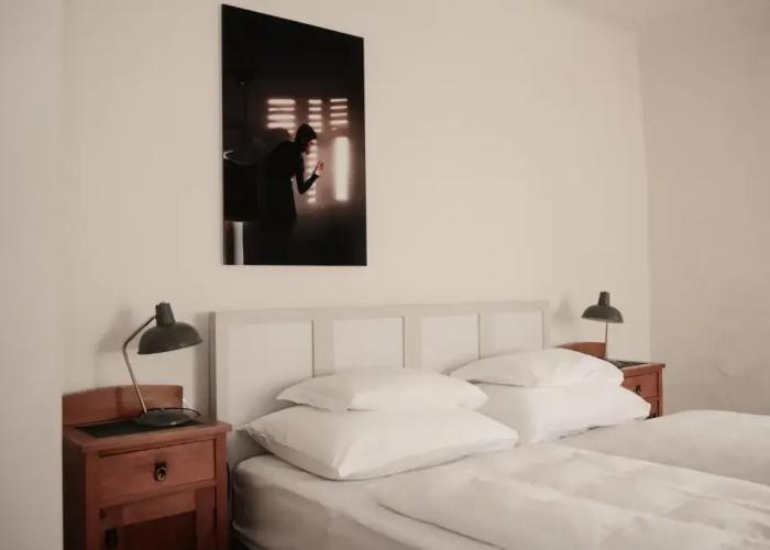 1477 Reichhalter Eat & Sleep