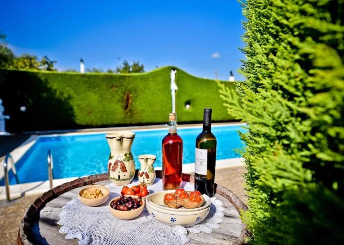 I Cinque Trulli with Swimming Pool