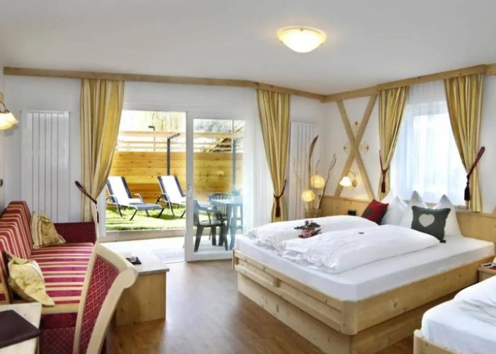 ABINEA Dolomiti Romantic Spa Hotel