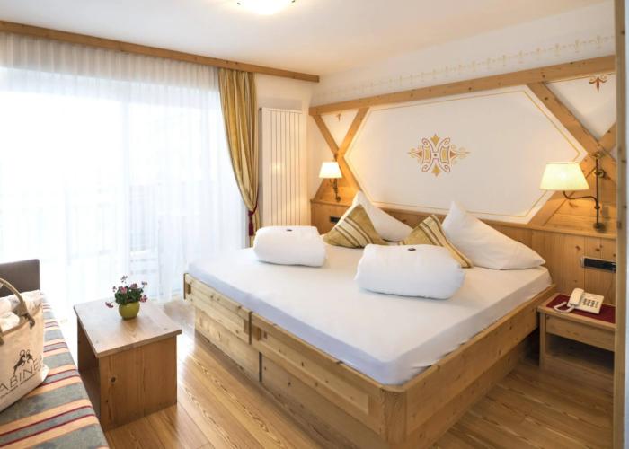 ABINEA Dolomiti Romantic Spa Hotel