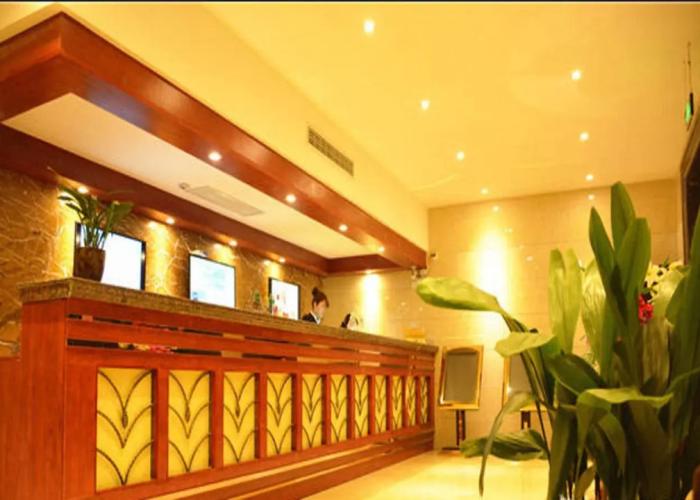 GreenTree Inn Taizhou Xinghua Zhangguo Bus Station Express Hotel